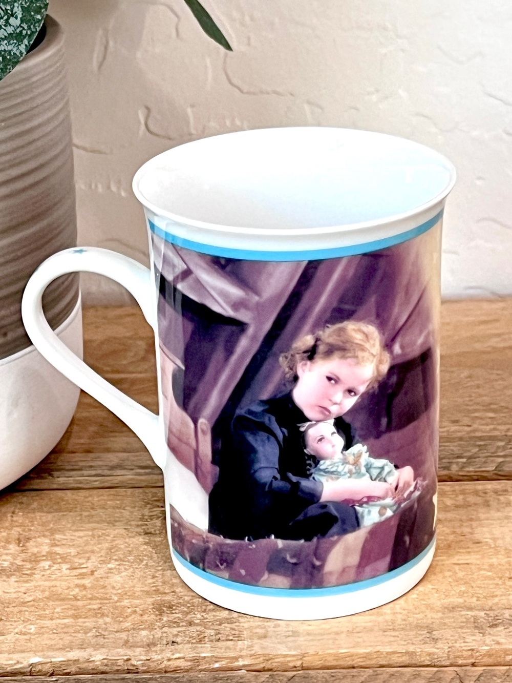 Vintage Danbury Mint Shirley Temple "The Little Princess 1939" Porcelain Mug